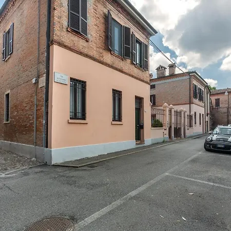 Ferrara Quiet Flat - Nel Cuore Del Centro Storico Lägenhet *
