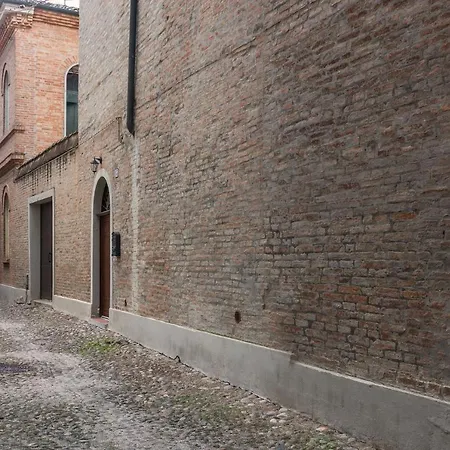 Ferrara Quiet Flat - Nel Cuore Del Centro Storico Apartment